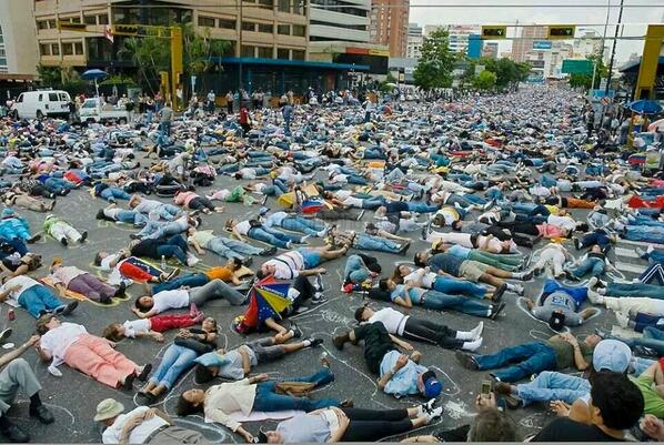 ElEfectoeco's tweet photo. "@maricusa33 Wao impresionante foto http://t.co/V6M4ffl2V9" #EfectoEco