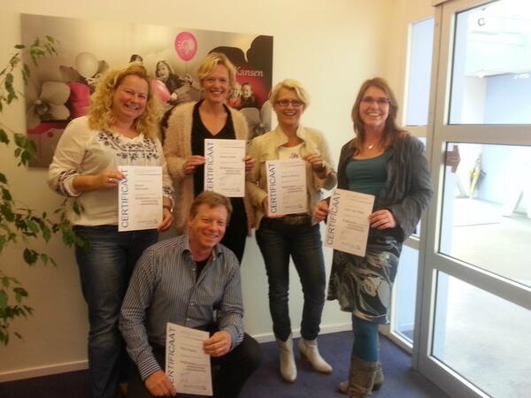 Kom in je kracht vanuit je #drijfveren! Vandaag zijn onze adviseurs gecertificeerd #managementdrives