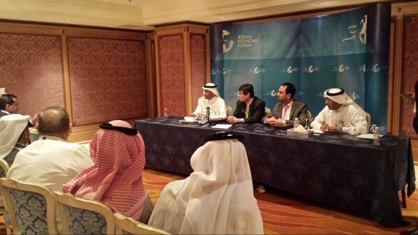 HRDFKSA's tweet photo. مدير عام #هدف متحدثاً في المؤتمر الصحفي الذي عُقد اليوم على هامش #منتدى_جدة_الاقتصادي
#JEF2014 http://t.co/gxGnkfcpHT