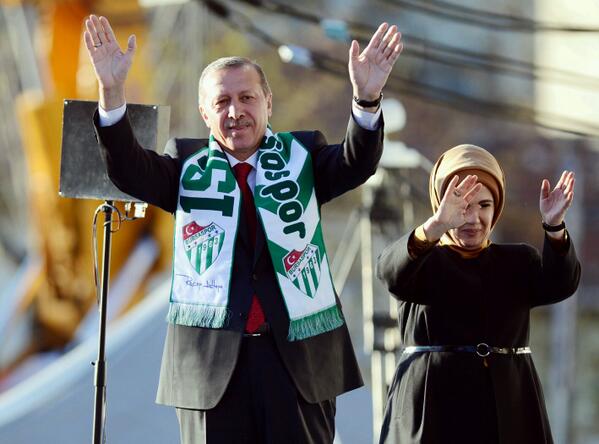 Bursa bugün Başbakanımız Sayın @RT_Erdogan tarihi bir mitingle ağırladı...