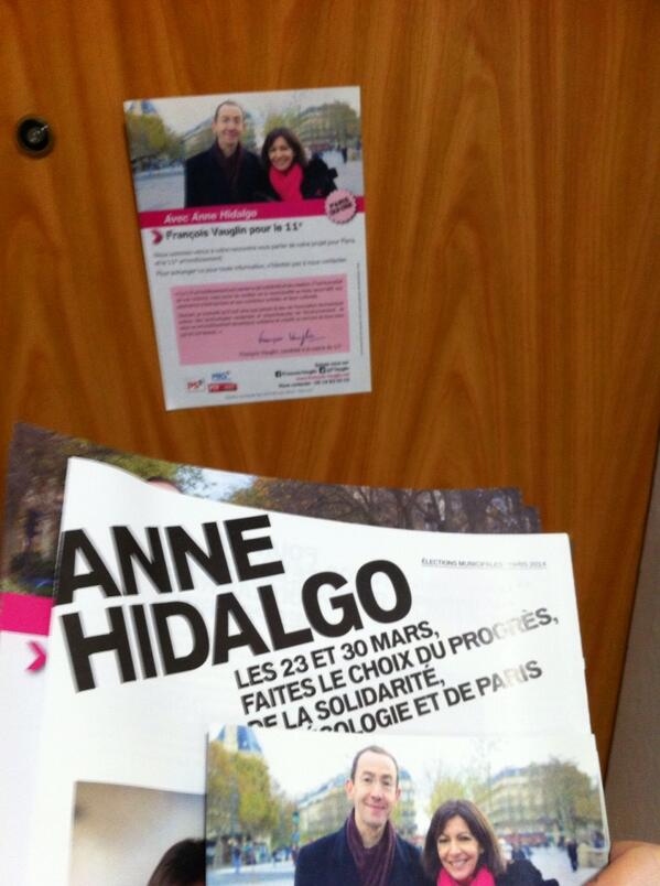 annepernet's tweet photo. Dernière réunion publique hier soir, dernier porte à porte aujourd'hui ! #Paris11 @AvecFrancois @AvecAnne http://t.co/SWP0tSlsER