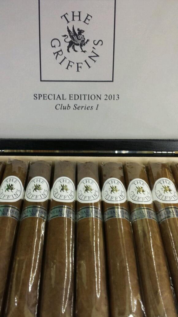 The new griffin's special edition 2013 zorg dat je snel bij bent er is maar 1 kist!!