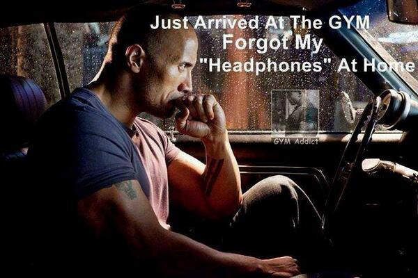 GorillaGuide's tweet image. Handfree most important thing