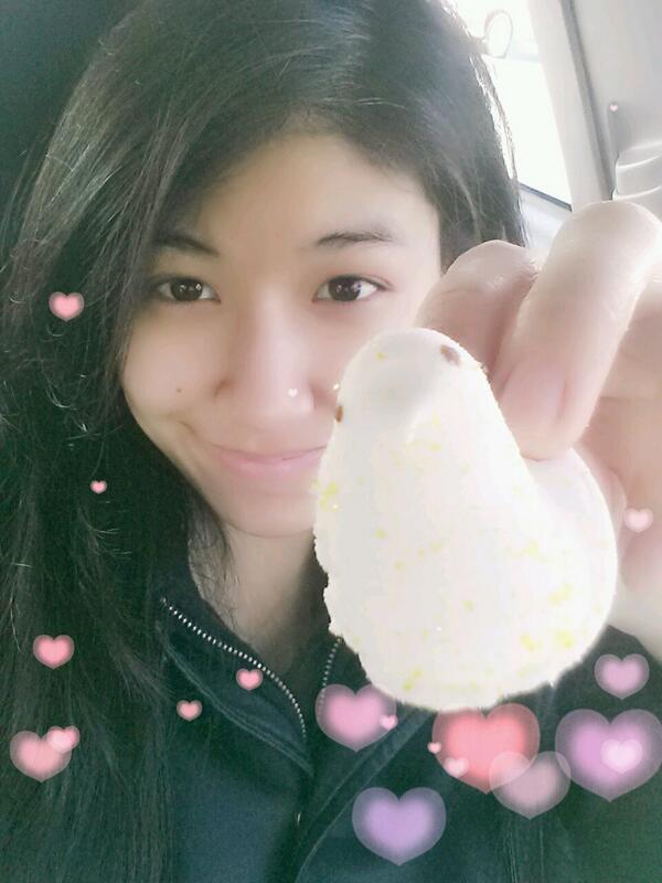 Lookie at the cute peep :D  #lemonadeflavor