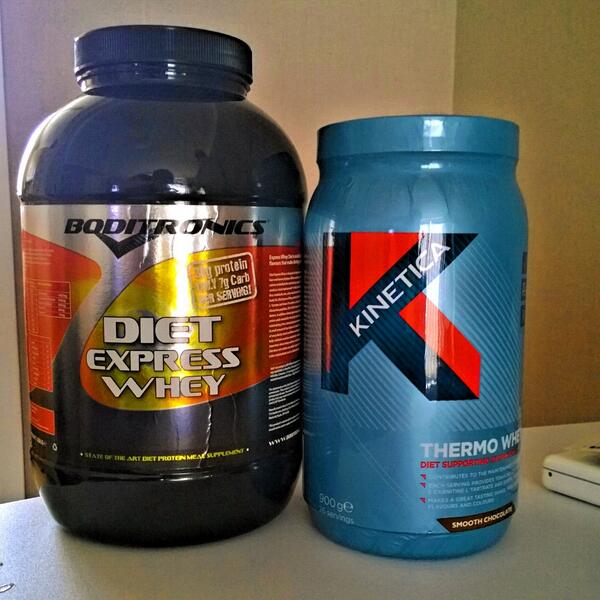 FemaleFitness2's tweet photo. We'll be reviewing these two protein shakes for the ladies wanting fat loss while gaining a lean physique. Stay tuned http://t.co/JFJ6D3BbzR