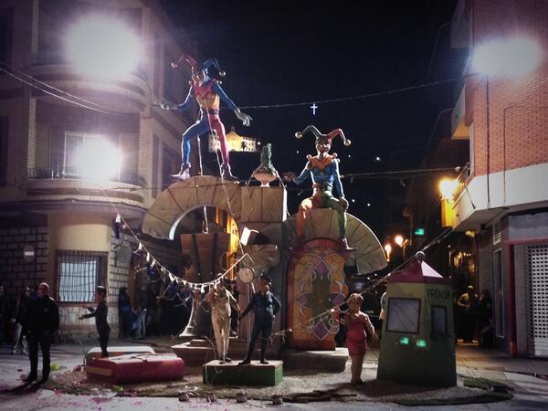 faMonteMontiel's tweet photo. Adiós a las fallas 2014, geniales y especiales, el año que viene más y mejor!!🎉 http://t.co/1At9z432A2