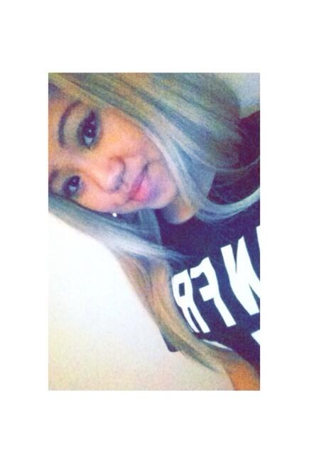 xPopp's tweet photo. “@blvckgg: "@xPopp: Gooodnight ✨💘 http://t.co/LQFLq90VFm" 😍🔥👏”🙈🙈
