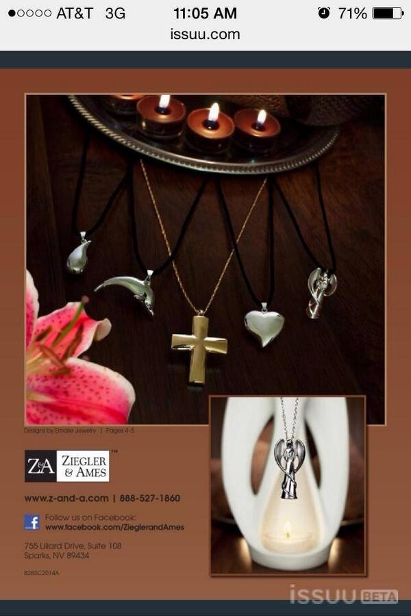 This two pictures will be in a hard copy soon, all over USA!! :)