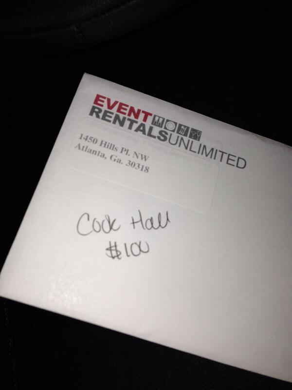 BlushEventComp's tweet image. Awesome giveaways @ @EventRentalsUnl open house!! I won! Give away  iPads, Dom Perignon, &amp;amp; more! #blusheventcomp