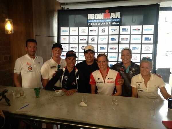 CafeRacer14's tweet photo. It's great to be Nouta #hangingoutwithpros http://t.co/O8YeNmknlZ