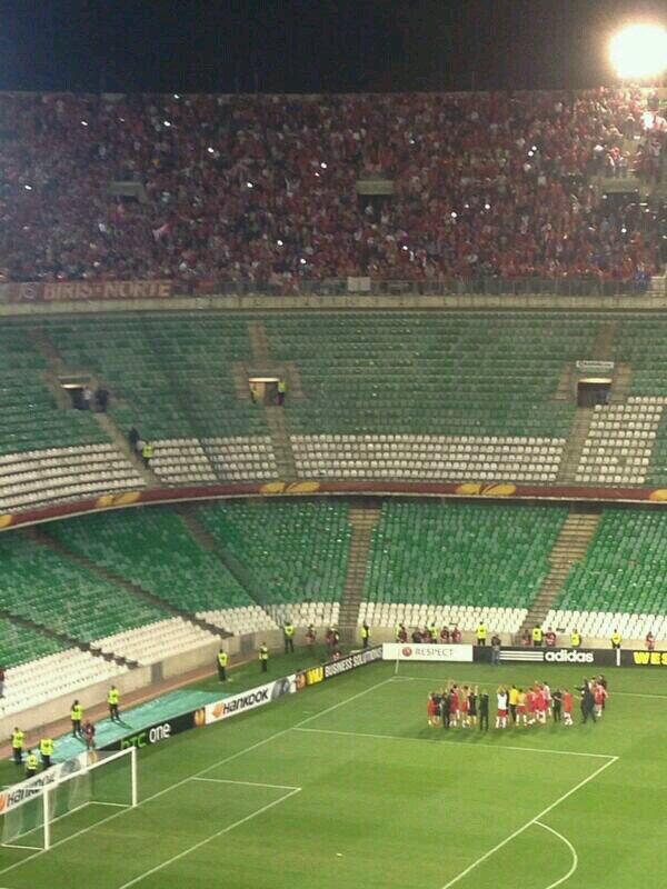 aleariasSFC's tweet photo. Que grande eres sevillaa!! http://t.co/Pyt0NxBqI1