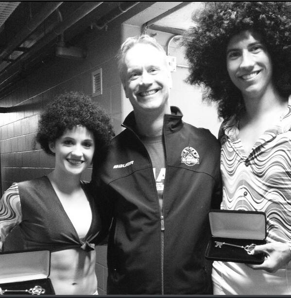 PaigeRudi's tweet photo. Successful ice show with additional surprise- Keys to the #TOGP  (our rink). Thank you Town of Virden 4 this honour! http://t.co/oKjg76H93D