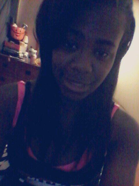 Baller_4_Life32's tweet photo. Juss Boredd http://t.co/T89qlEnePv