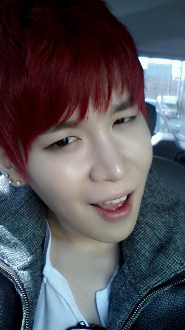 140321 HanByul Ѽ Twitter + facebook personnel ♬ Sortie Who are you   BjOX9YfCIAAVn5i