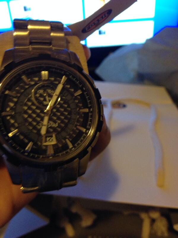 Sal_XV's tweet photo. Good god, I this thing has carbon fiber in it.. Love my bro http://t.co/wTDD8ccPkd