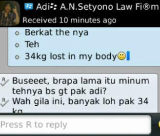 OfficialSann's tweet photo. buset cuma karena teh jadi kurus ?? http://t.co/MtBnwn4AmY