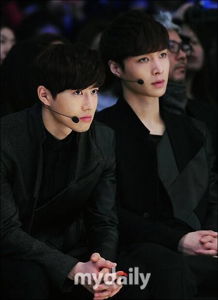 lorporlee_'s tweet image. คือหน้าสองคนนี้แบบ... กลับบ้านไปมึงตาย 555555555555