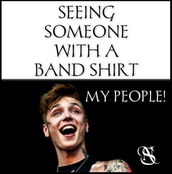 Robsaunders2012's tweet image. So true I love band tshirts