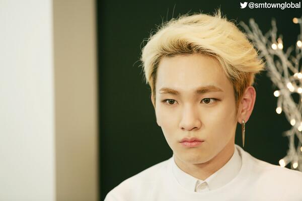 SMTOWNGLOBAL's tweet photo. #Toheart(Woohyun &amp; Key) at the interview set of Dragon TV 'STAR SPACE'. More photos: http://t.co/LB6pDhQJHb http://t.co/kcBreynFnq