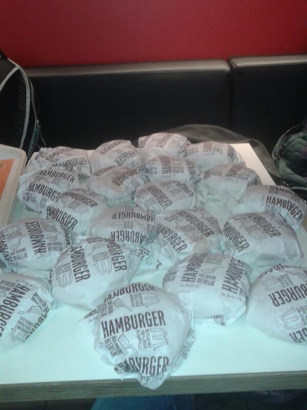 koert2000's tweet photo. Nuuj mc donalds record http://t.co/DGQTwDp7Ij