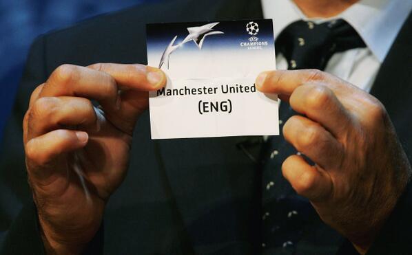ManUtd_MY's tweet photo. Satu jam sebelum undian suku akhir @ChampionsLeague. #MUFCdraw http://t.co/O5UKcqbydo