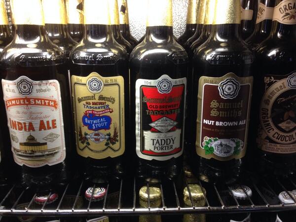 snow39broadwick's tweet photo. The weekend is here, pop in for some fantastic food and a perfect pint http://t.co/UklyfQ7HfX