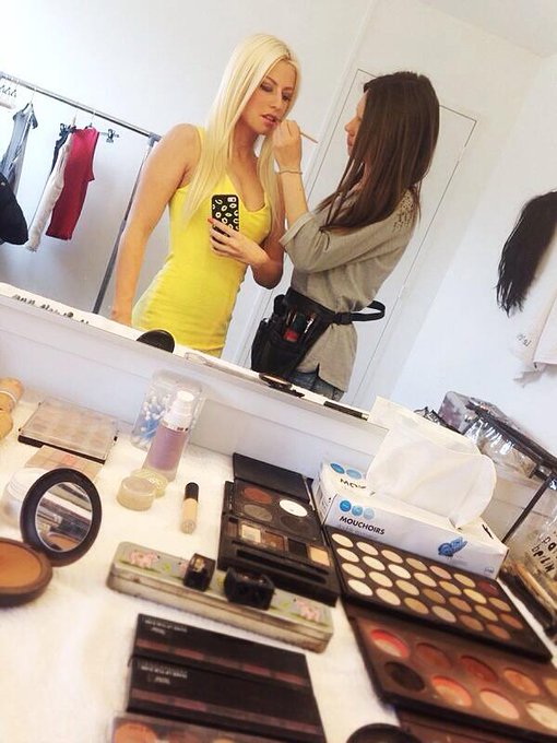 Pr&ecirc;te pour Pr&eacute;senter #LosAngeles360 &Eacute;mission sur HotVideoTV @hot_video http://t.co/kmSnfrLJBk<a href="/tag/losangeles360"class="tags">#LosAngeles360</a>