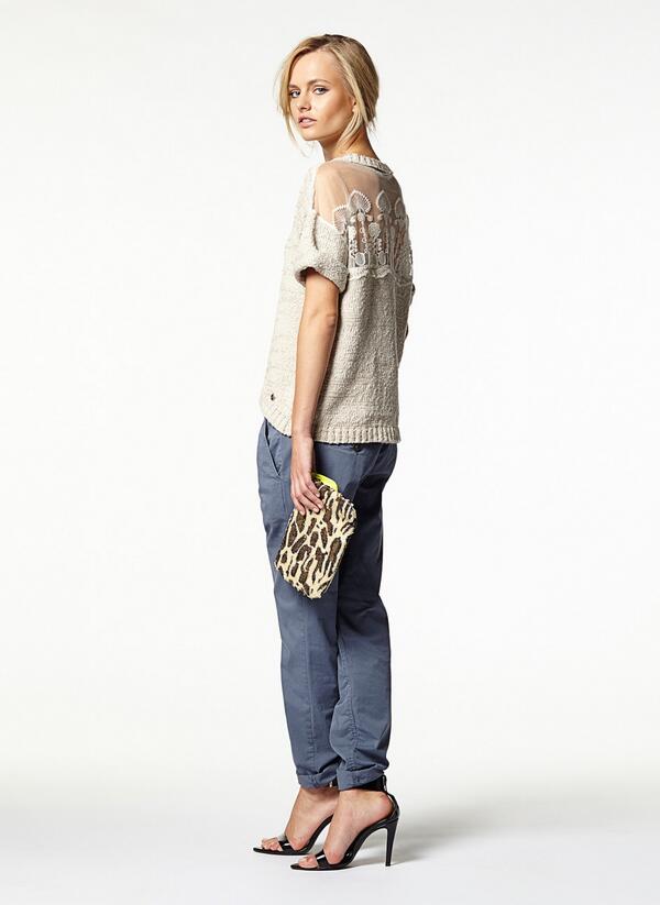 LongJennyfer's tweet photo. Very special SET short sleeve pullover with #beautiful detail - new #summer2014 @LongJennyfer @EssentialSFK #fashion http://t.co/wN6s0nrwit