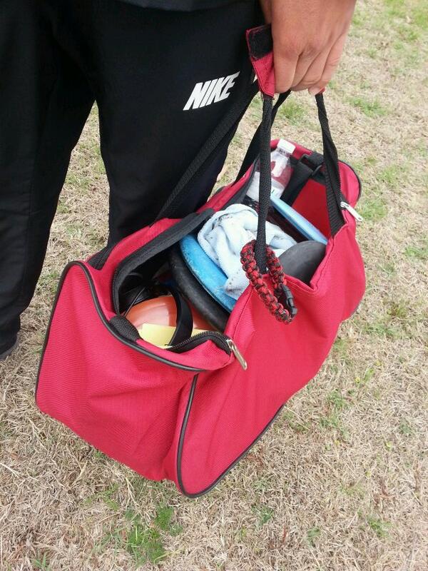 pdgalive's tweet photo. Barsby is rockin the sickest bag these eyes have ever seen. http://t.co/0zIad8QnkI