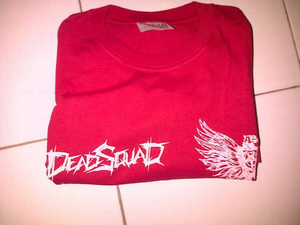 XtremeMerch's tweet image. sama2 ya :) #PROUDTOBEXTREME RT @AguhSullivan bajunya udah sampai min cc: DEADSQUAD_Band thx :)