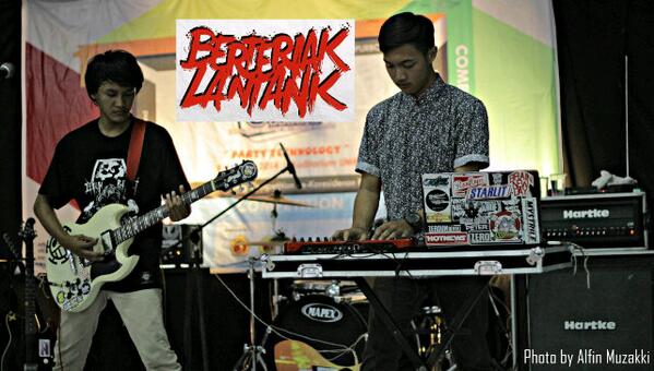 BERTERIAK LANTANK <a href="/bags_banney/">KURANG TIDUR !!!</a> and <a href="/yusrizalXsm/">ysrzl</a> aditional syntzr #kerassssss