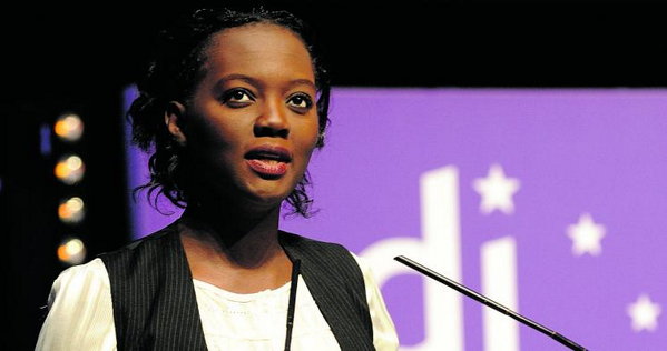 NicoHikona's tweet photo. Message de @ramayade aux radicaux. http://t.co/vK9rFToIEc @PartiRadicalOn @PRLoire #UDI http://t.co/AB1aUKPLYA