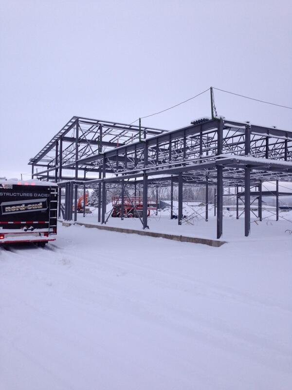 Marc_Kaiser44's tweet photo. Dans coliss de neige a matin a #degelis #printemps http://t.co/YJwBDFyKVr