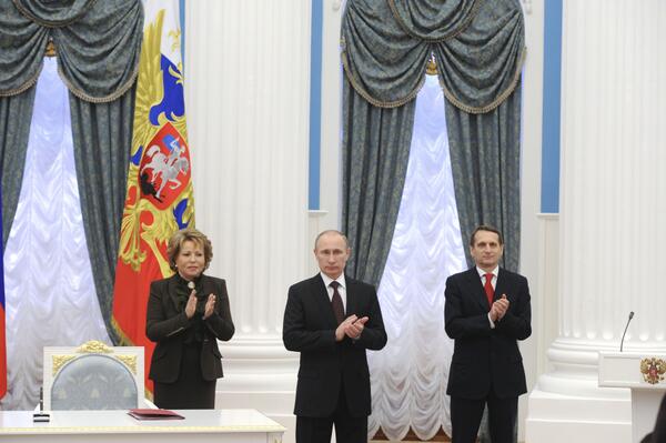Newsweek's tweet photo. Putin Takes Crimea http://t.co/gqd47clEc3 http://t.co/5fZtxfgDKs