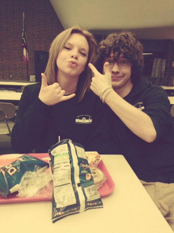 TBauuum's tweet photo. Me and my fatass friend @AdamVirdin http://t.co/ZmxuLWj6cd