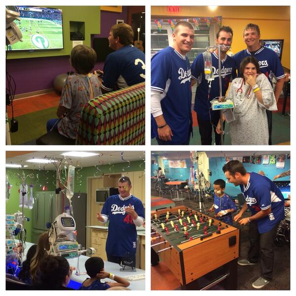 4twfnd's tweet photo. Follow us on Facebook to check out all of the EIF players in action! We have a #MarchMadness of paying it forward! http://t.co/BP30rVd8Ah