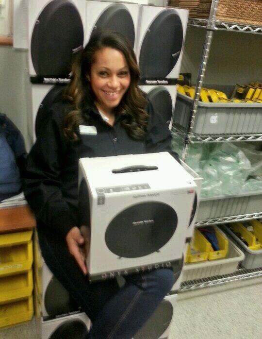 238THEVILLE's tweet image. Leah Radmer sells 4 Harman/Kardon speakers! And she's only been here 20 minutes! #notmessinaround #boom!