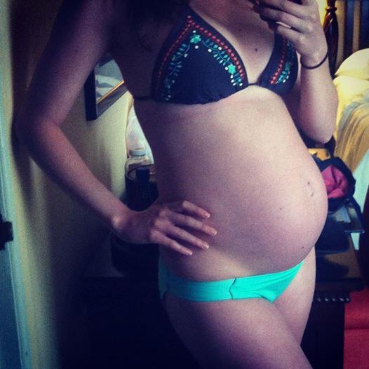 ebirthproject's tweet photo. #30weeks now, how did that happen?? http://t.co/NOOtNAsyfq