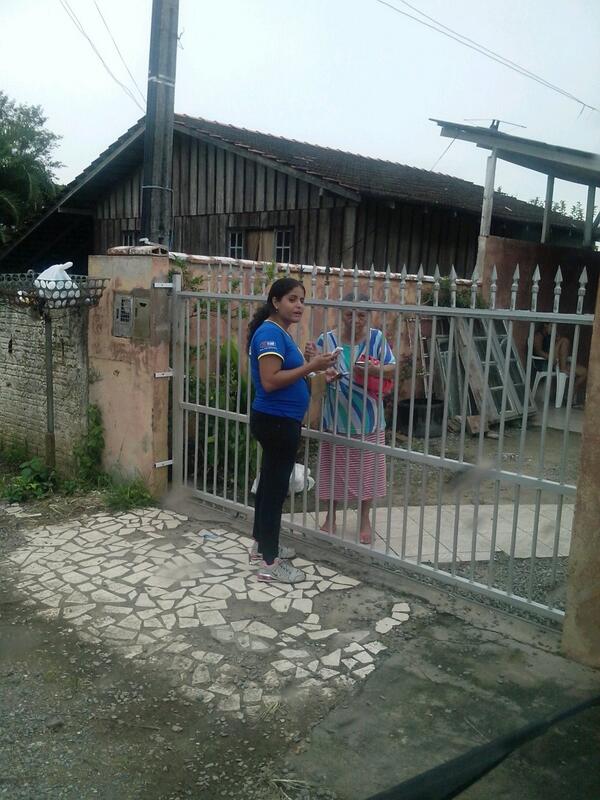 Moraes_sol47's tweet photo. Pap Bc @DaniSalla1102 @gilcivani @HagimeOkada http://t.co/NicNRQYsws