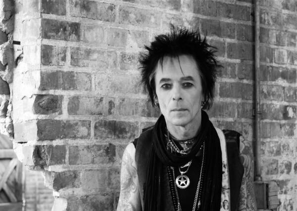 Earl Slick tweet media