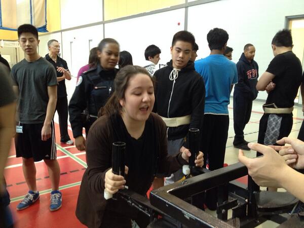 SDeprops's tweet photo. Woohoo go Lili! http://t.co/Yw7fv2s1HK