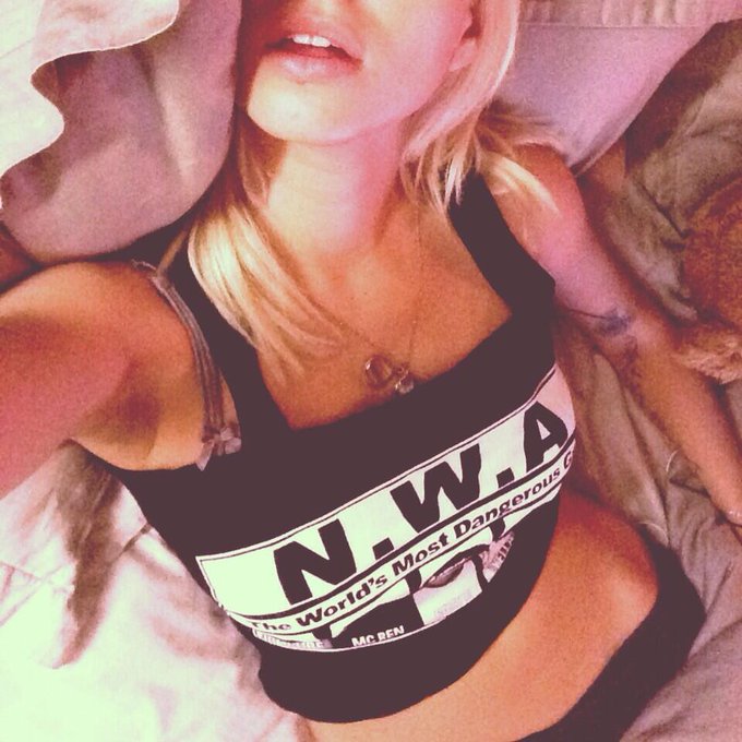 #best #tank #ever http://t.co/tA1qz3fMTe<a href="/tag/best"class="tags">#best</a><a href="/tag/tank"class="tags">#tank</a><a href="/tag/ever"class="tags">#ever</a>