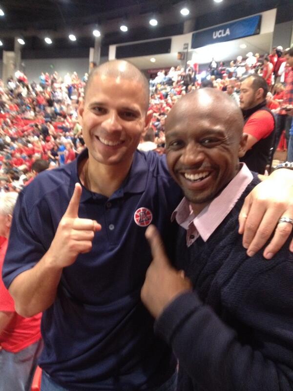 TucsonSportsNow's tweet photo. #JasonTerry becoming a regular on #APlayersProgram World Tour. With #MilesSimon #KOLDCats #KOLDNCAA MT @milessimon: http://t.co/Qs3UCwSe7W