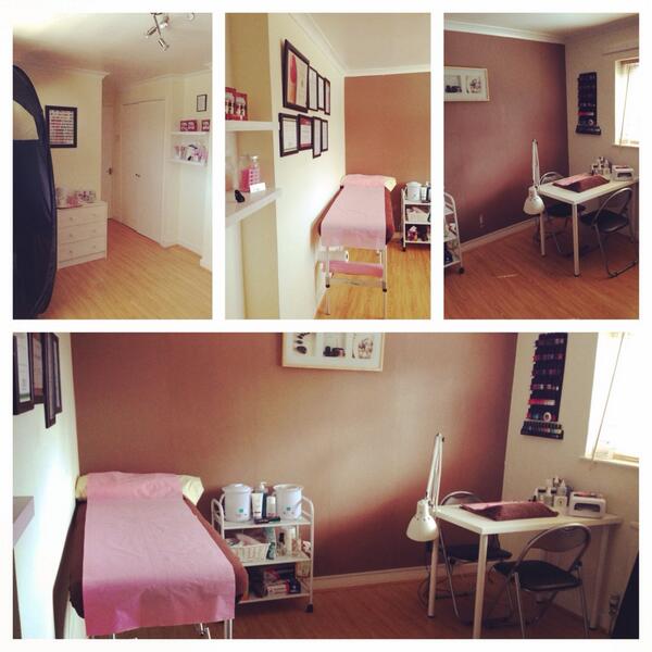 UpTooScratch's tweet image. A few snaps of the Up To Scratch Beauty Room #BeautySalon #nails #intimatewaxingspecialists #spraytanning #guildford