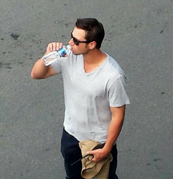 monimoob's tweet photo. @H50ThaiFan And that's not all...another one! ;) #JustinSundquist #H50 #AOL #StuntDouble Date: 3/18/14. http://t.co/C0DaQoMcHk