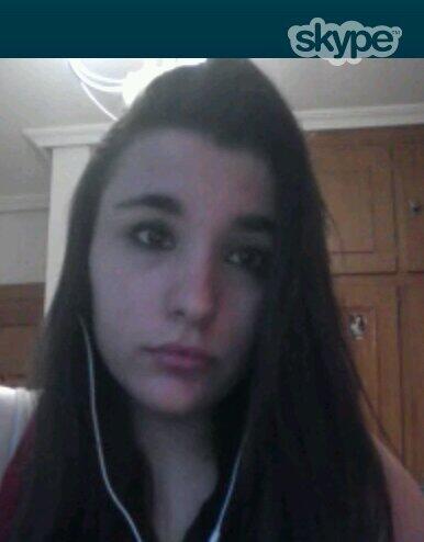 Alemusicfans's tweet photo. Hablando con @AleMusicOficial en skype :) !!! http://t.co/dSiLMKOyrm