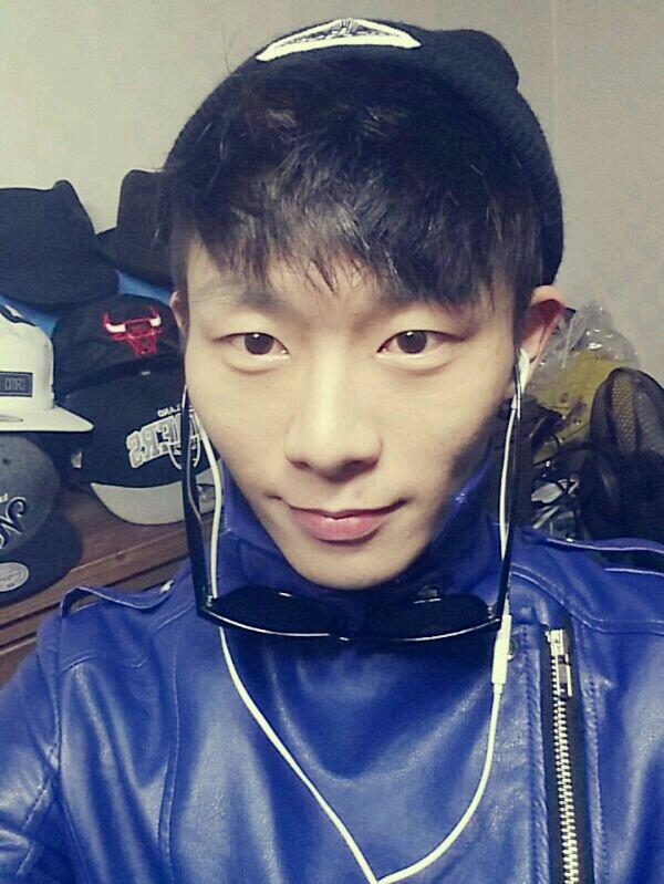 mrbin8971's tweet photo. 밤을새고 홍콩으로 궈궈싱 http://t.co/c7t0GDYMIT