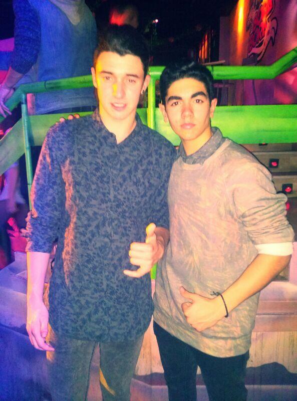 Didac7BP's tweet photo. Hoy bora!!!! #ConMiGente http://t.co/78V8as4POF