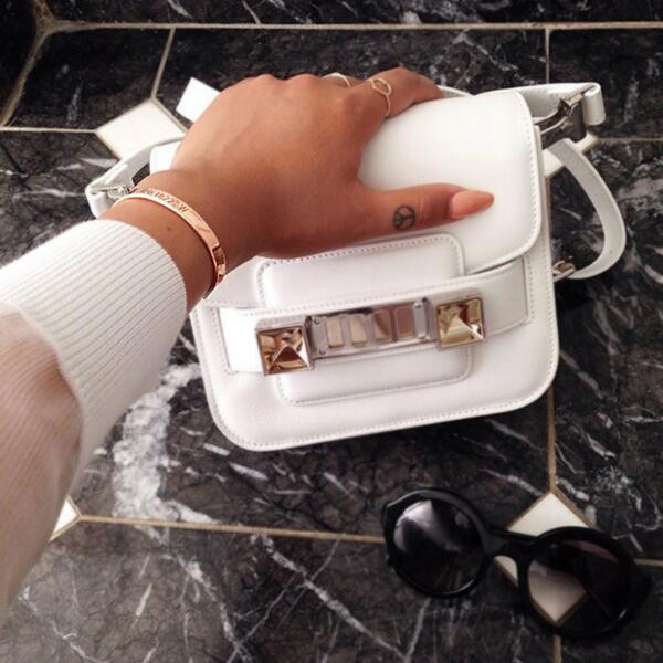 CoordinatesCo's tweet photo. Our rose gold Legend Bracelet is the perfect spring accessory. http://t.co/VcTGLN3LXq http://t.co/AqvNpElEH5