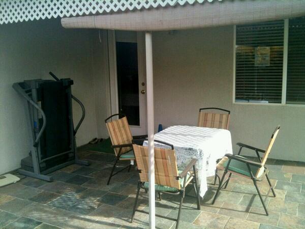 hkhj's tweet photo. Your Backyard... http://t.co/U2YmNgLtMT